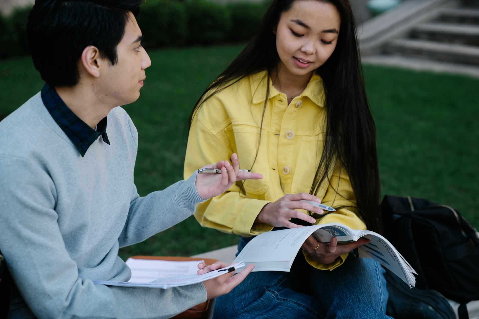 College students studying | Source: Pexels